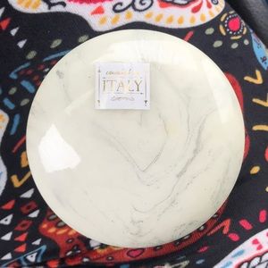 ⚜️Beautiful Hand crafted Made in Italy White Marble Dish with Silver accents!